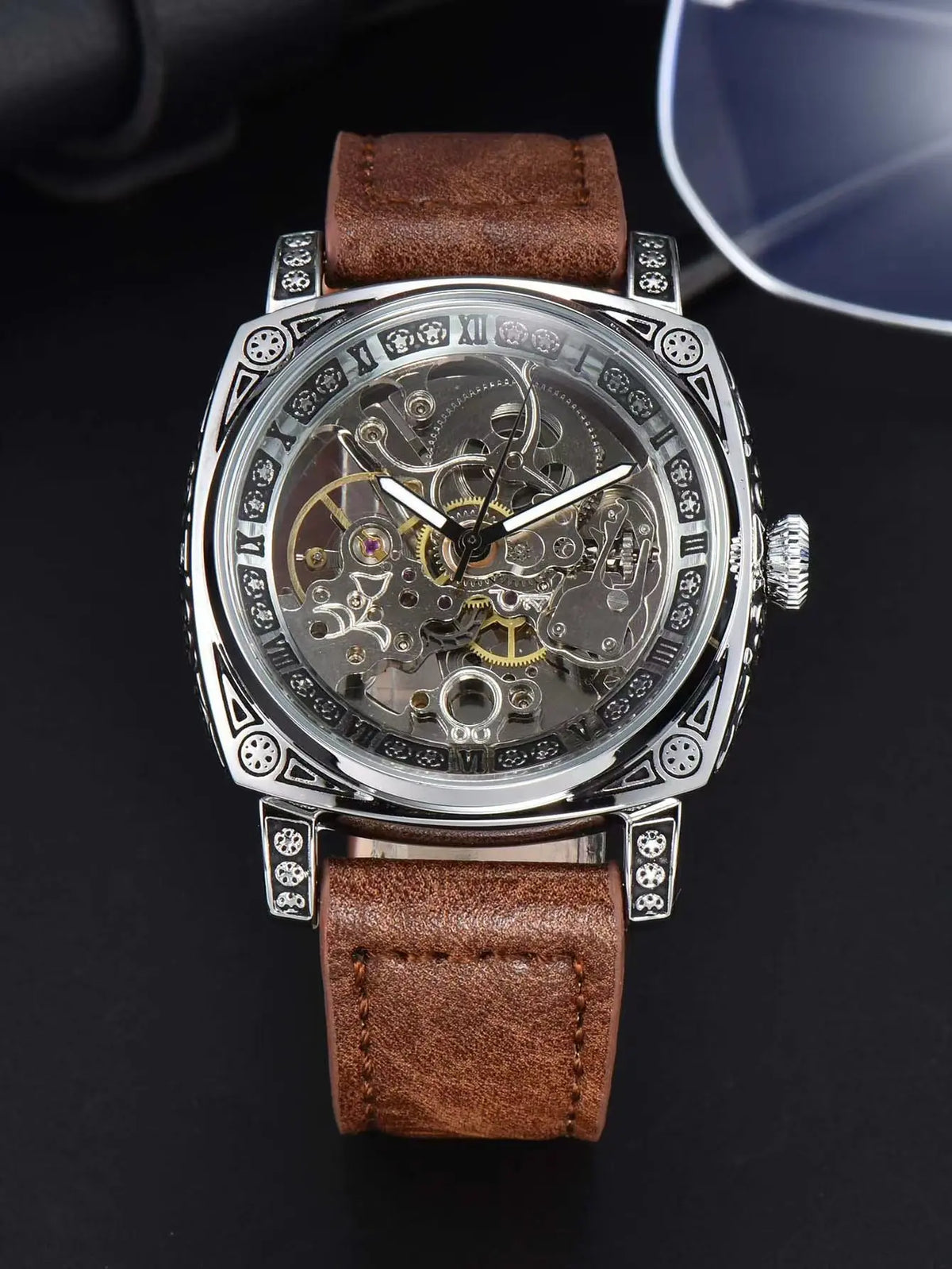 Men Automatic Watch Retro Style Mechanical Watches Skeleton Carve Waterproof Leather No Logo Mens Watch Boyfriend'S Gift