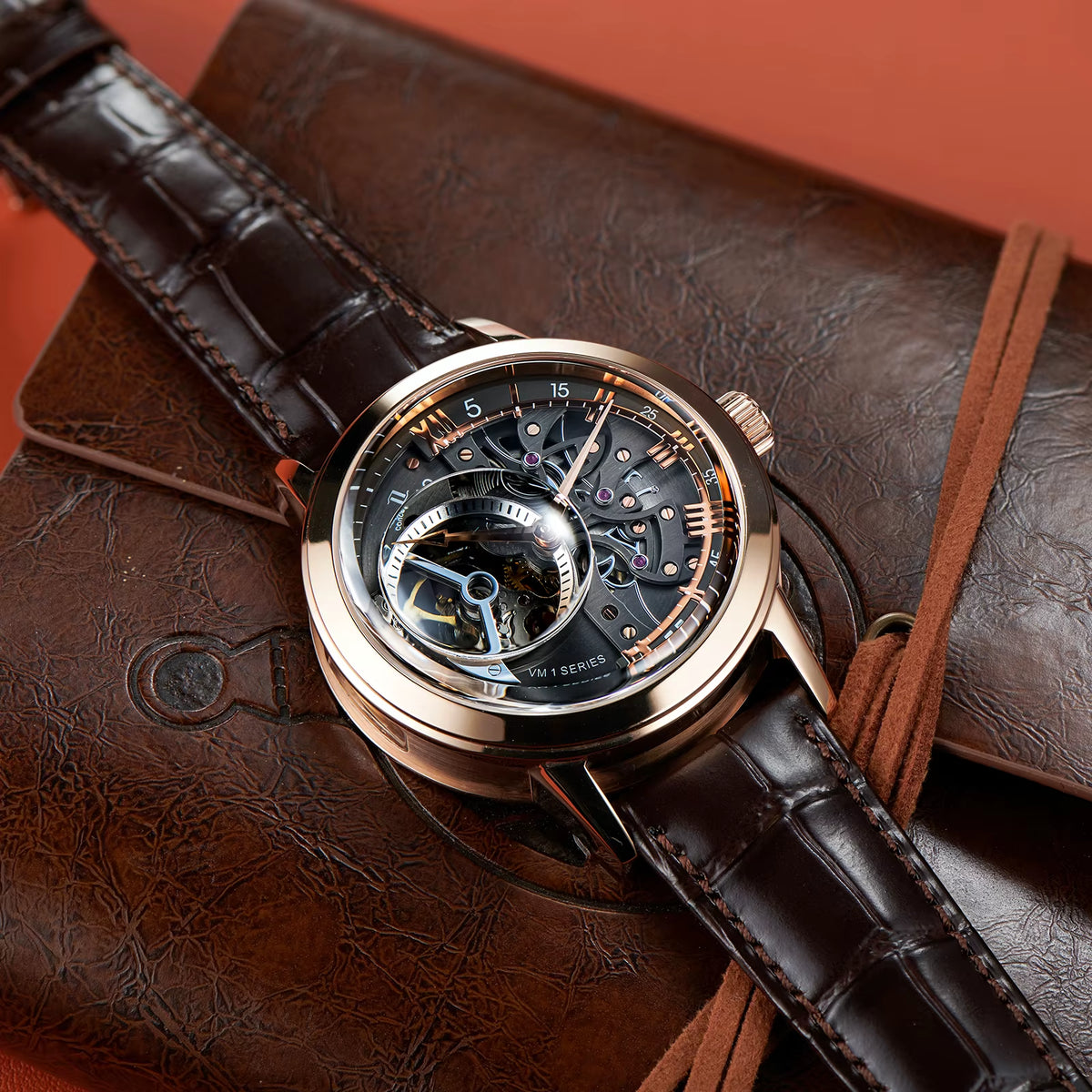 Retro Casual Men Skeleton Automatic Watches Mechanical Calfskin Strap Mineral Crystal Glass Waterproof Clock Dial 45Mm VM